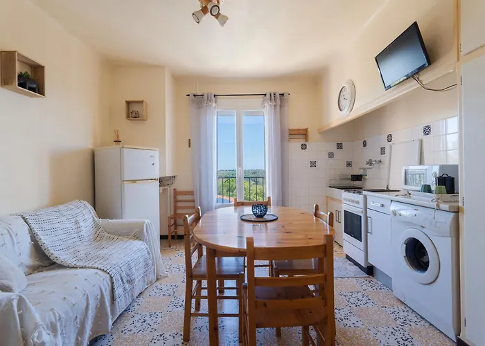 Les Alberes Διαμέρισμα